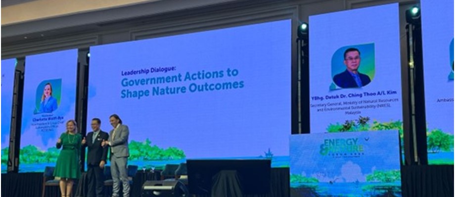 Embajador Alejandro Rosselli participó como panelista en el Energy and Nature Forum 2025, organizado por PETRONAS