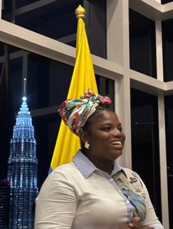 La chef María Edilma Palomino, originaria de Tumaco, Nariño, deleitó a invitados del Gobierno de Malasia y cuerpo diplomático acreditado.