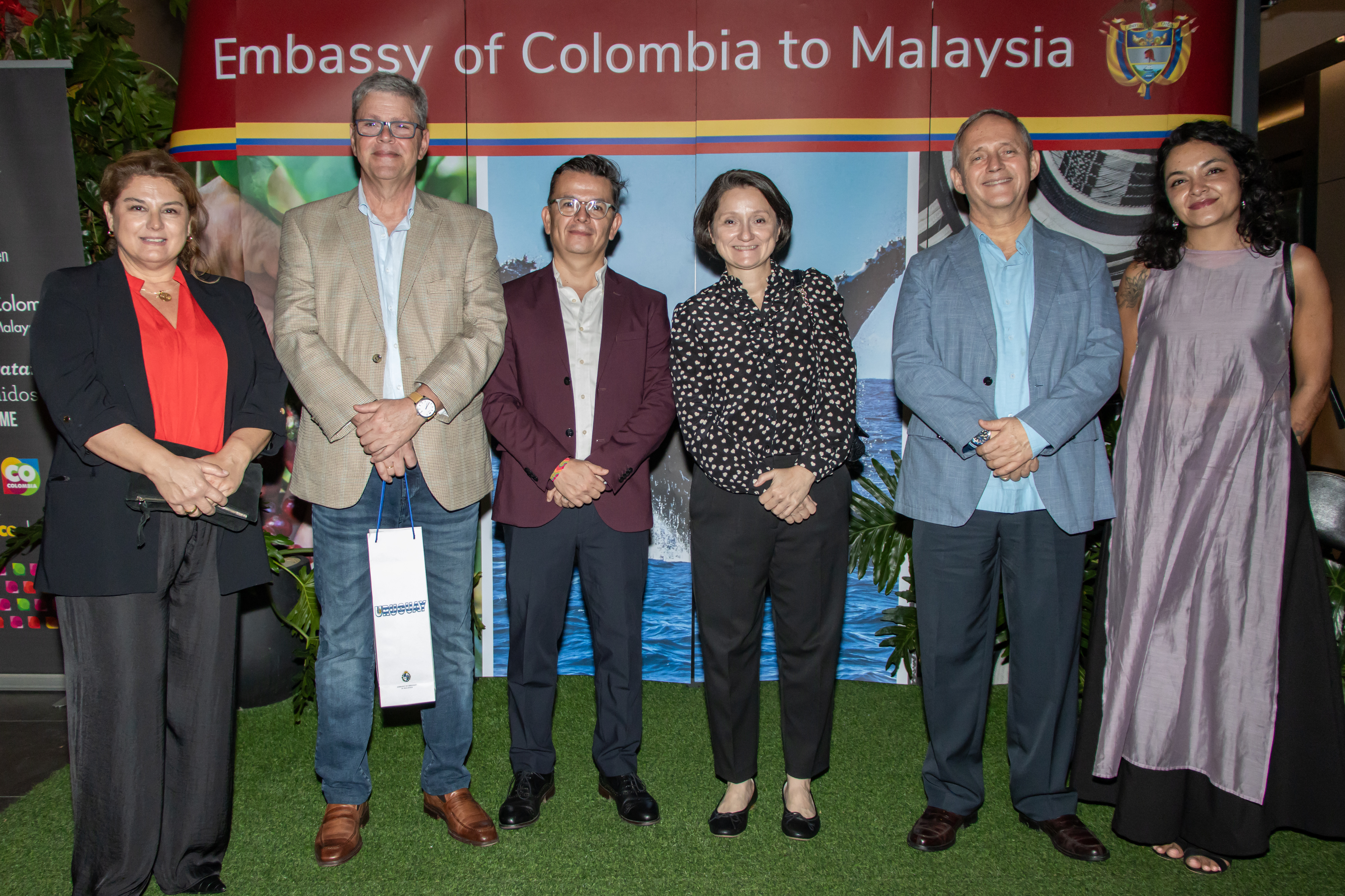 “UNA NOCHE EN COLOMBIA”: La Embajada de Colombia en Malasia Proyecta la gastronomía nacional como herramienta de Diplomacia Cultural